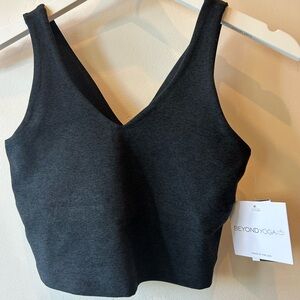 Beyond Yoga crop v-neck tank, space dye black, size small . NWT